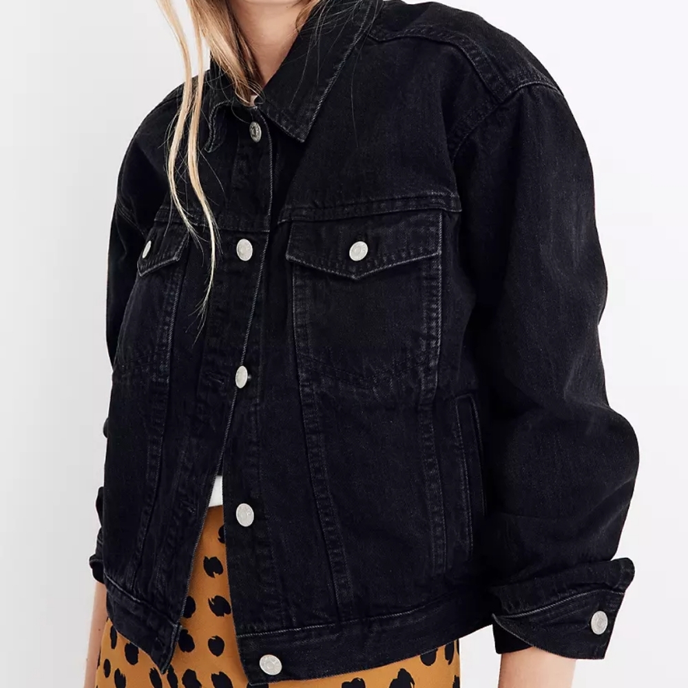 The Boxy-Crop Jean Jacket in Lunar Wash